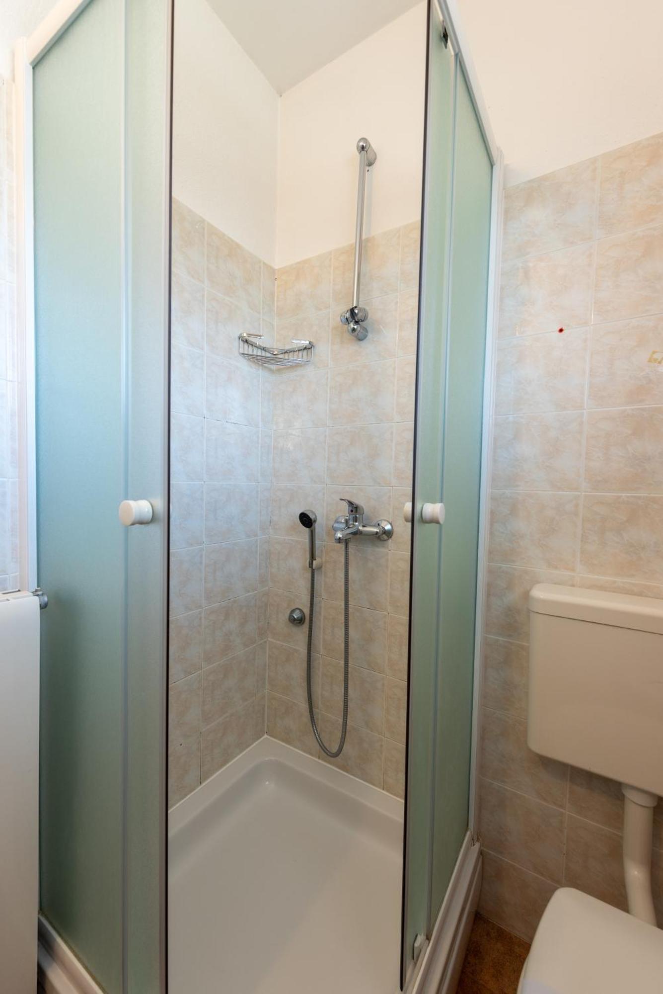 Apartments Dorijan With Pool 마툴지 외부 사진